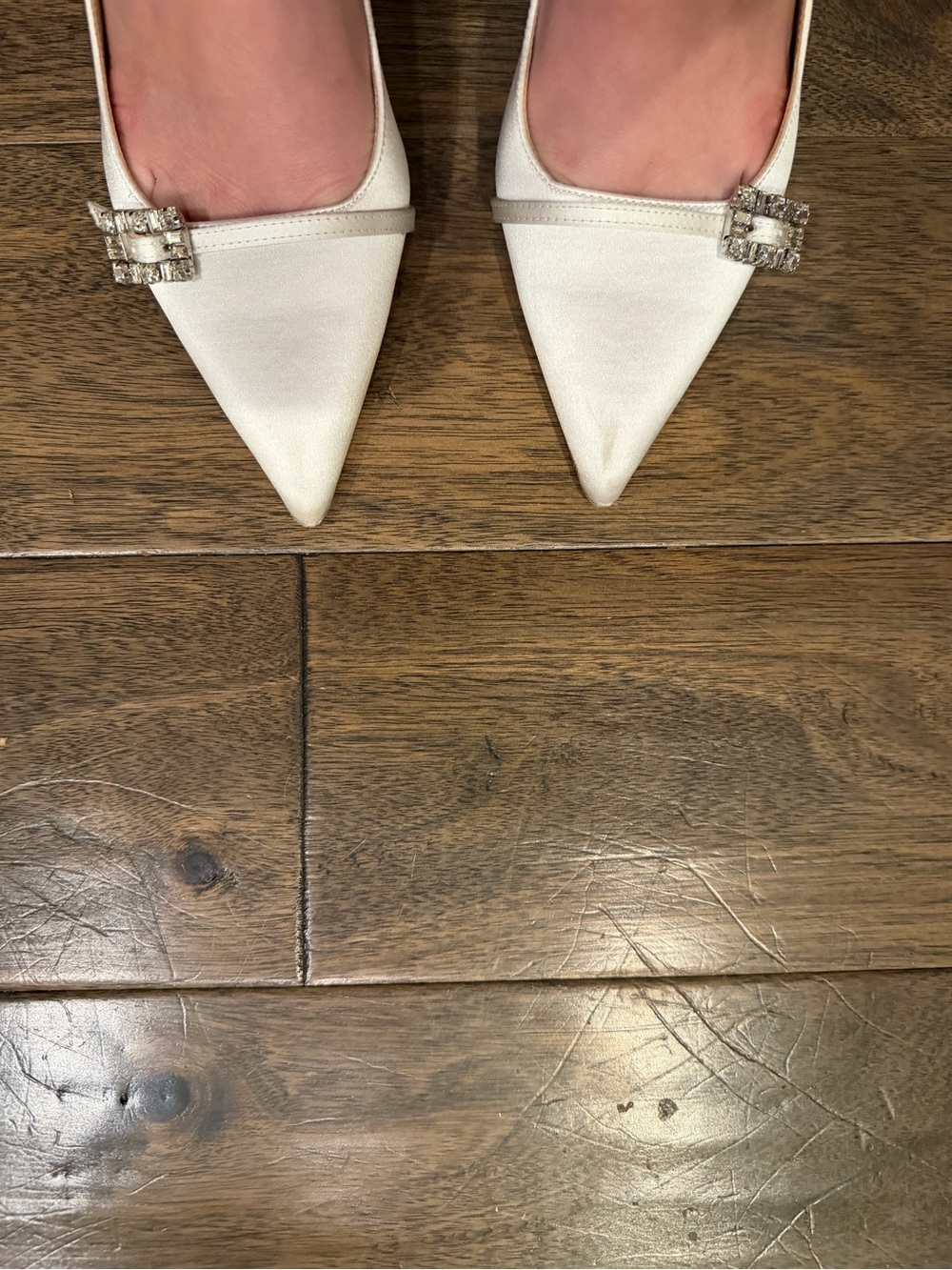 Badgley Mischka ANNMARIE - JEWELLED SLINGBACK POINTED TOE STILETTO PUMPS - WHITE - Picture 8 of 8
